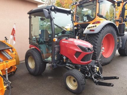 Yanmar SA424 - Tracteur agricole